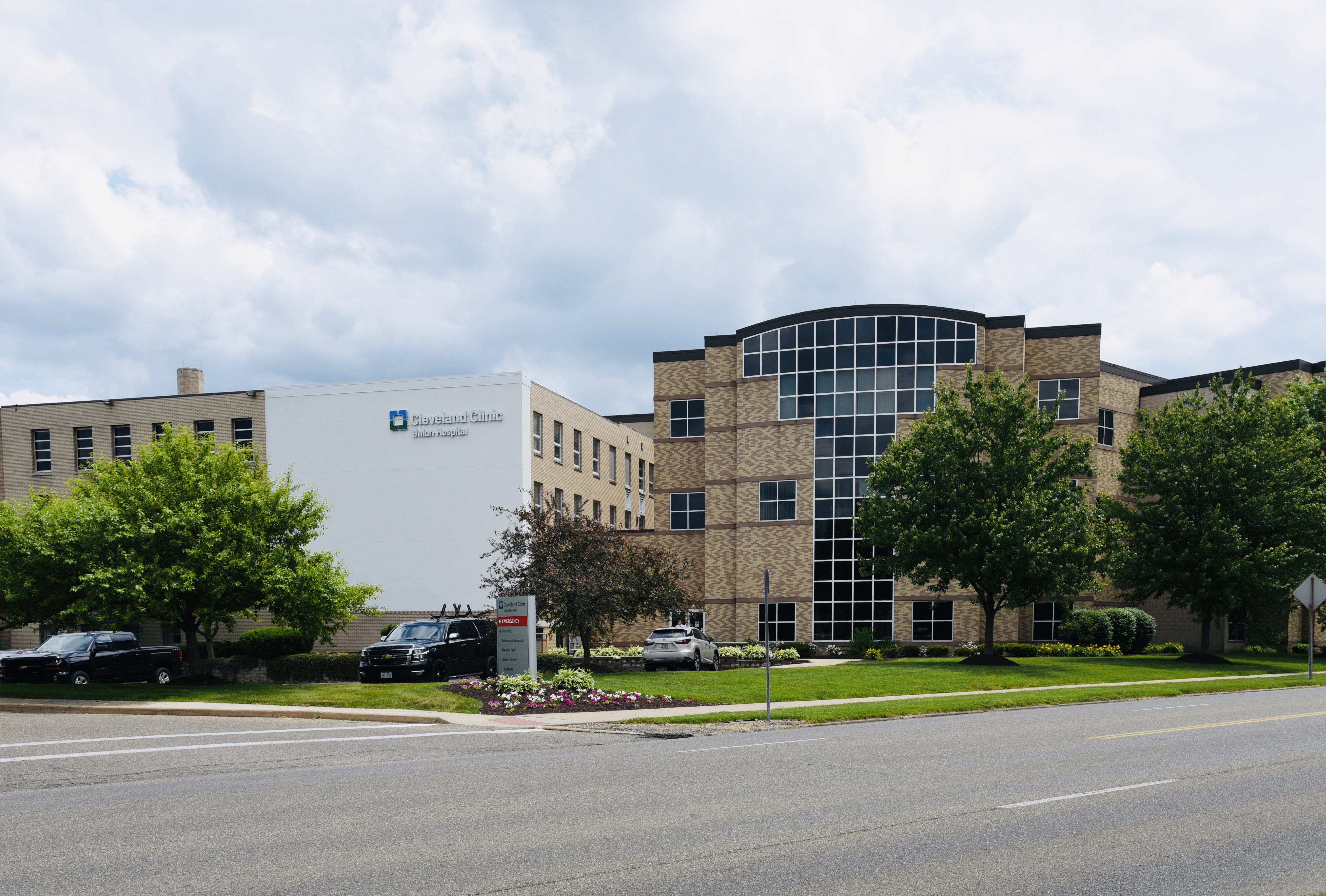 'We Always Seem to Make Room': Tuscarawas County ER Doctor is Concerned but Hopeful About the Winter Coronavirus Surge - Vimarsana News